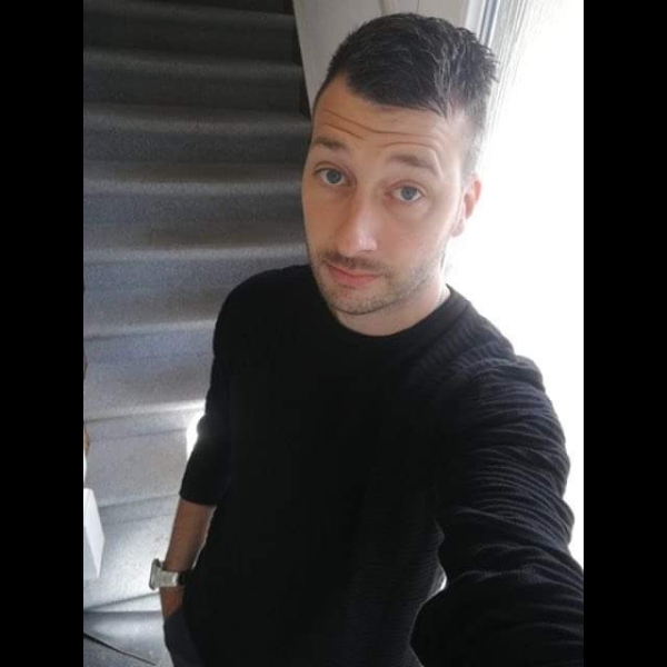 comment.user?.profileImg