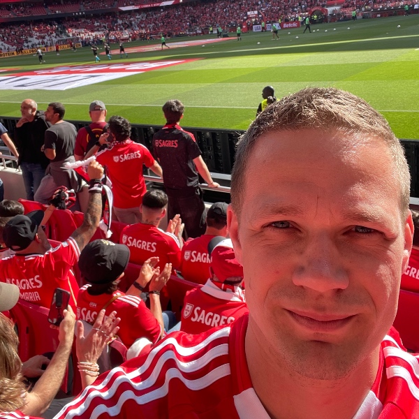 comment.user?.profileImg