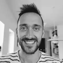 comment.user?.profileImg