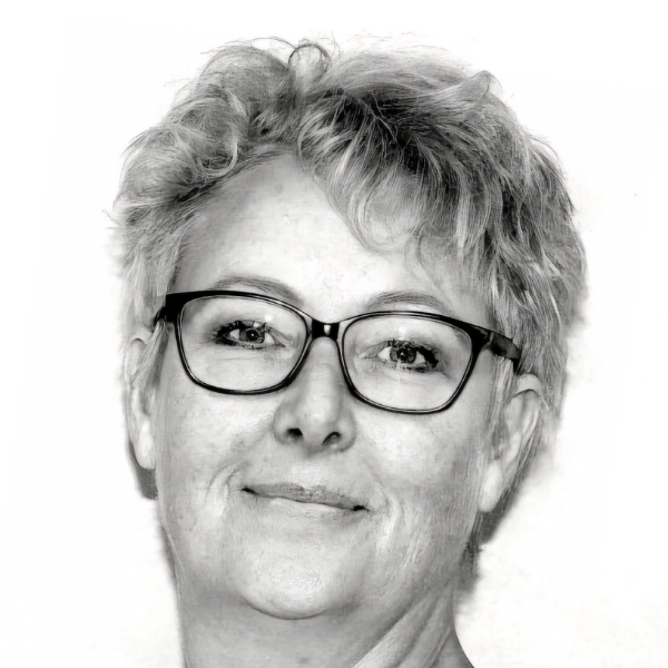 comment.user?.profileImg