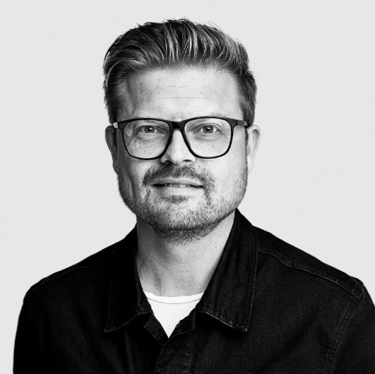 comment.user?.profileImg