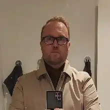 comment.user?.profileImg