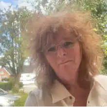 comment.user?.profileImg