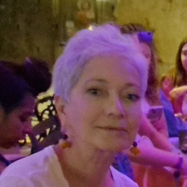 comment.user?.profileImg