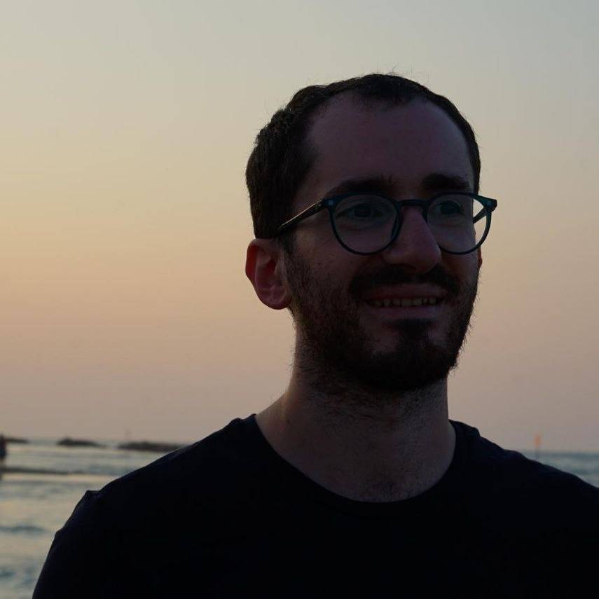 comment.user?.profileImg