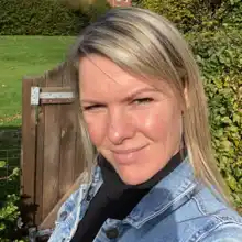 comment.user?.profileImg