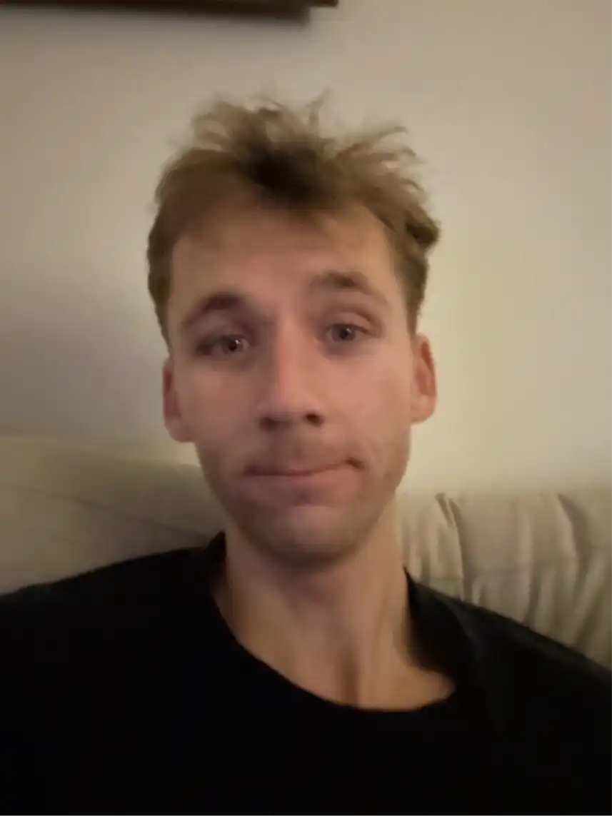 comment.user?.profileImg