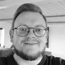 comment.user?.profileImg