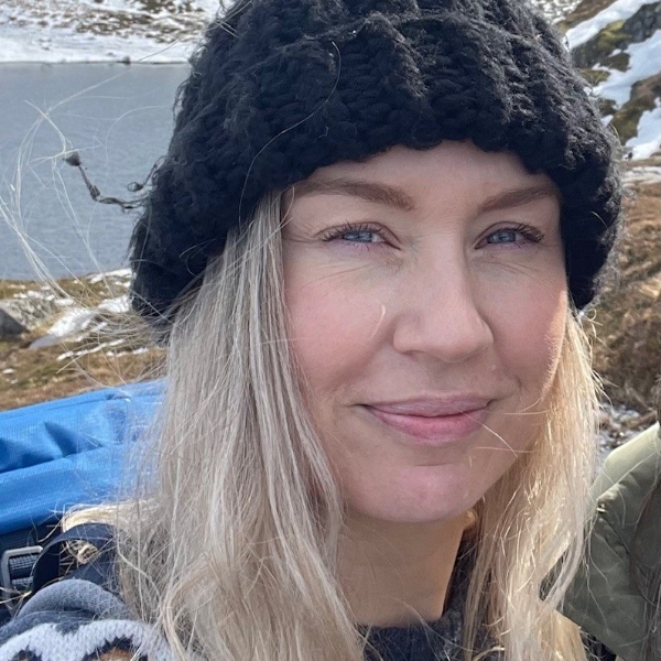 comment.user?.profileImg