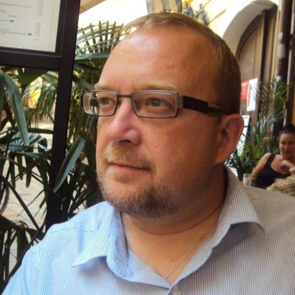 comment.user?.profileImg