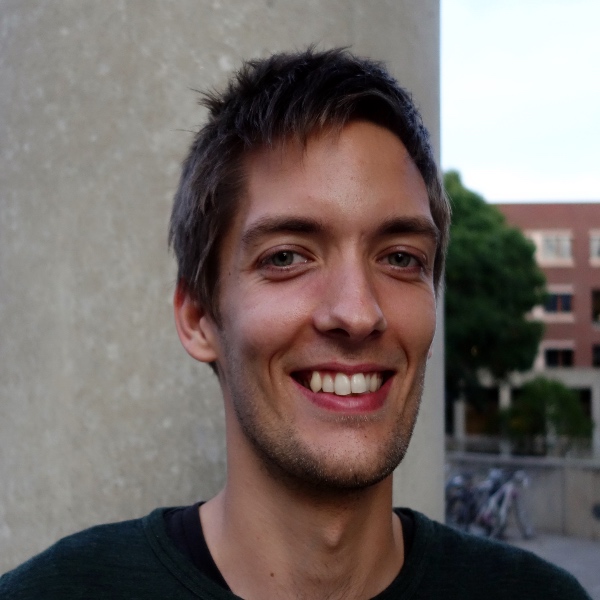 comment.user?.profileImg