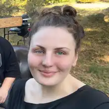 comment.user?.profileImg