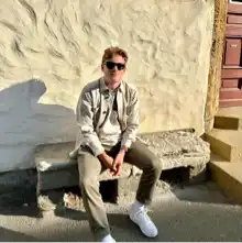 comment.user?.profileImg