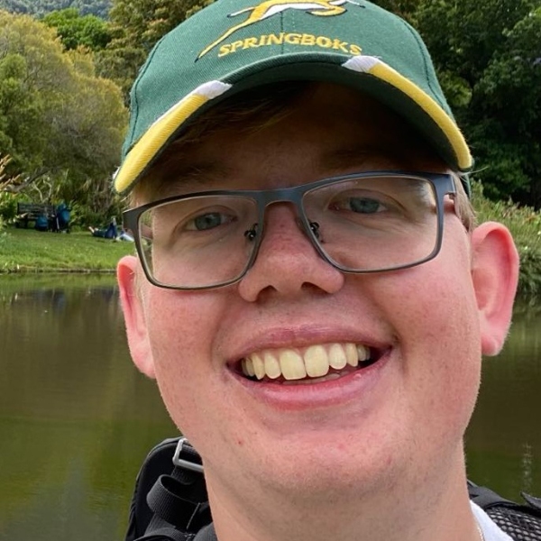 comment.user?.profileImg