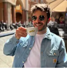 comment.user?.profileImg