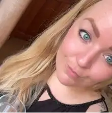 comment.user?.profileImg