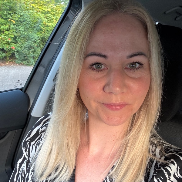 comment.user?.profileImg