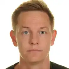 comment.user?.profileImg